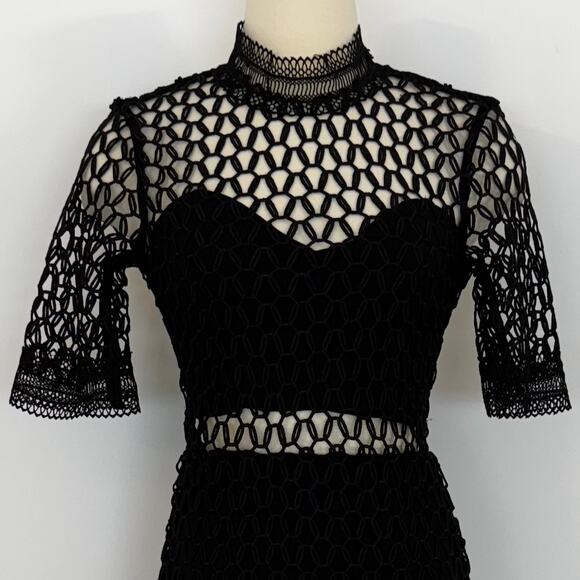 BARDOT Fiona Mesh Short Sleeve Trumpet Midi Dress in Black US 4/XS NWT - Picture 3 of 13